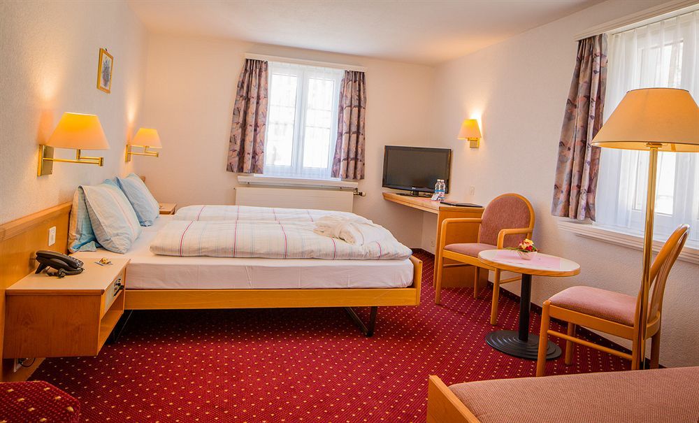 Hotel Heilquelle Leukerbad Esterno foto